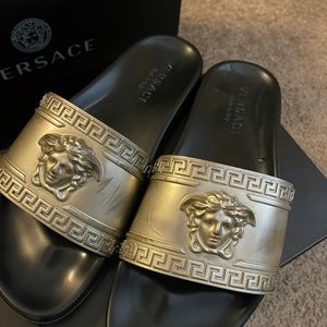 Versace Slides Palazzo